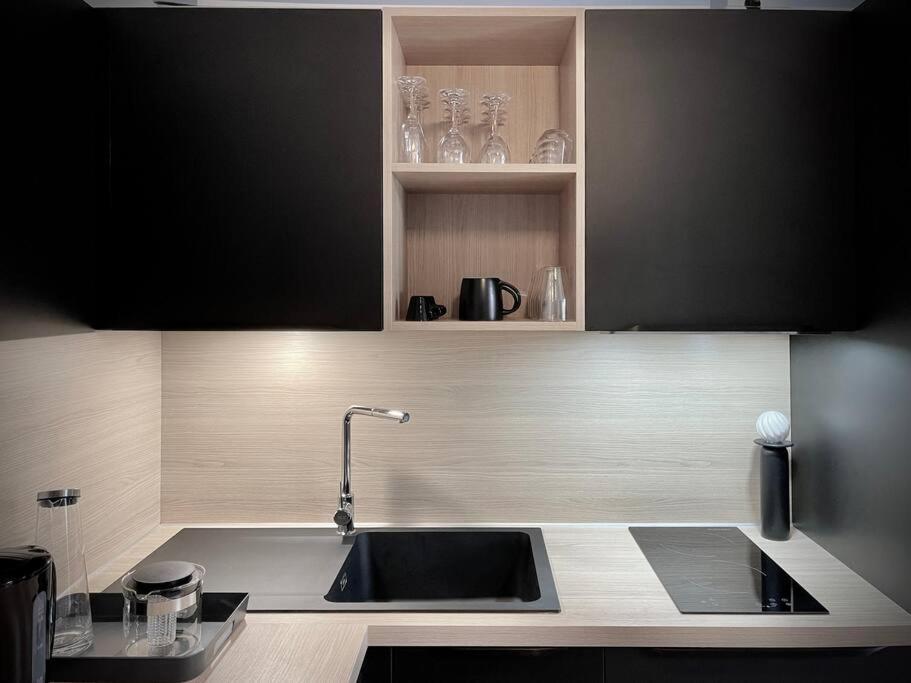 Grand Studio Confortable Situe En Centre Ville 제라르메르 외부 사진
