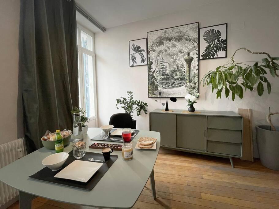 Grand Studio Confortable Situe En Centre Ville 제라르메르 외부 사진